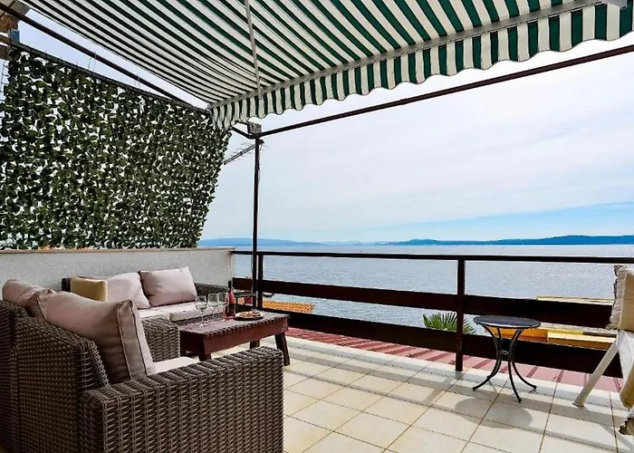 Апартаменти Vladimir *