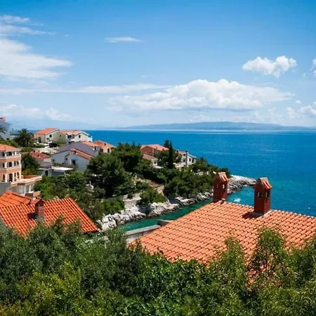 公寓 Vladimir 特罗吉尔